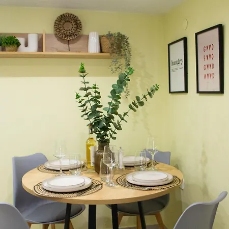 بيت للعطل The 20a Terminal N Fly