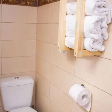 The 20a Terminal N Fly